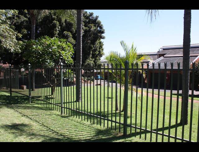 3 BEDROOM HOUSE SOLD IN FLORAUNA